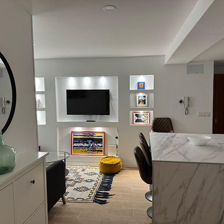 Entire Apartament 1 Minute From The Historical Center Santiago de Compostela Luaran gambar